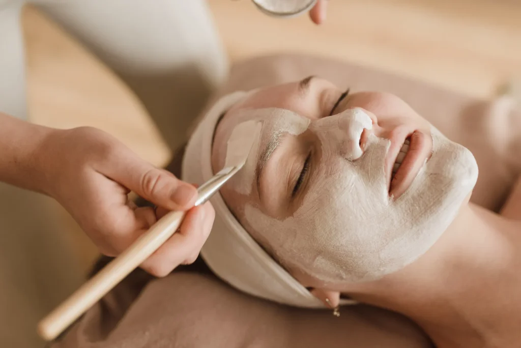 Can Tourists Book Home Massages in Dubai Guide