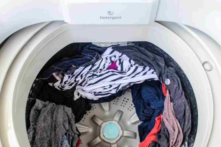 Why Washing Machine Clothes Come Out Wet