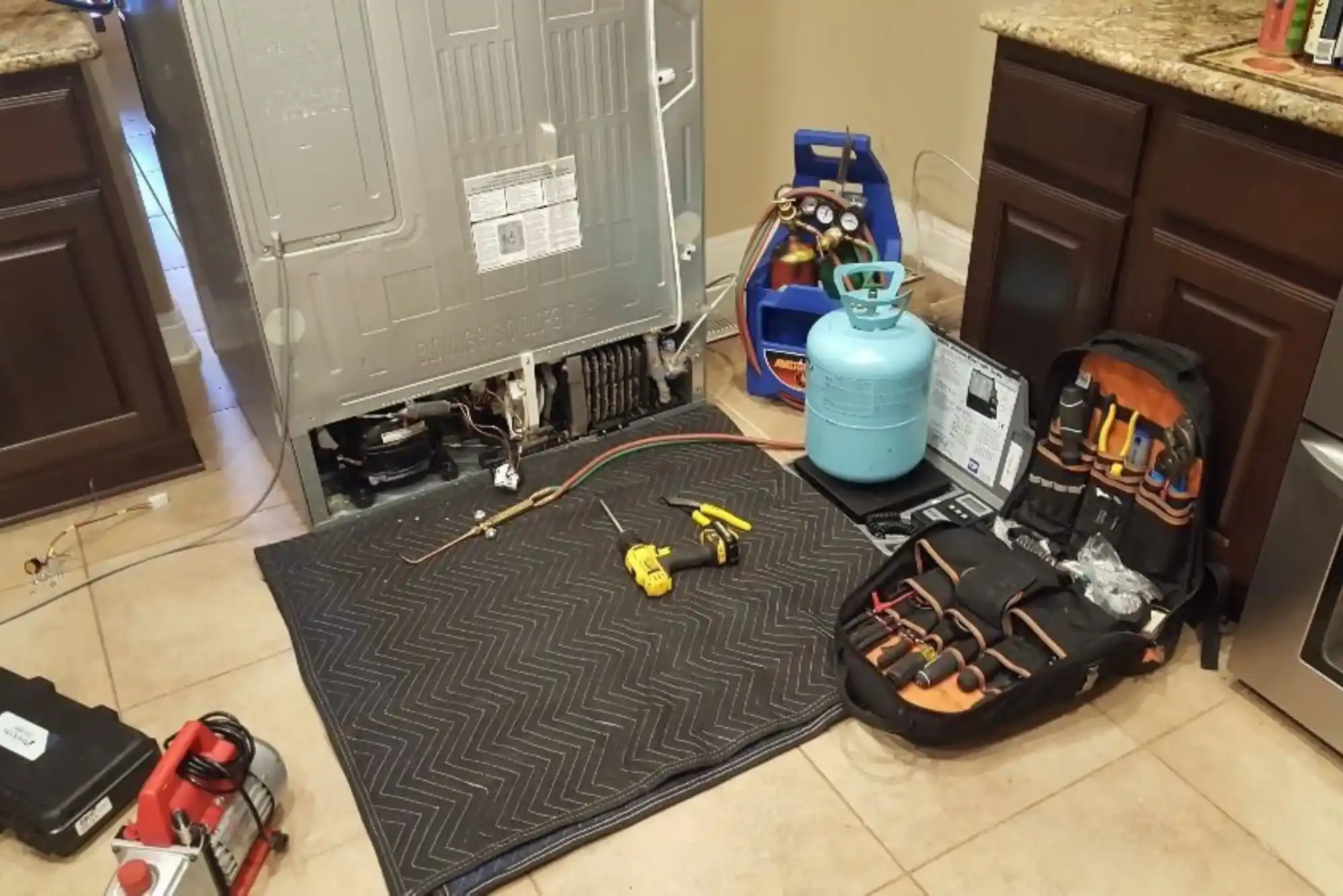 Home Fridge Repair Ajman